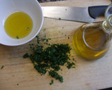 Foto del paso 1 de la receta: Tomates y aguacate con vinagreta de perejil