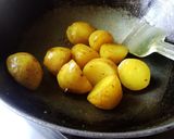 নতূন আলু দিয়ে ঝাল চিকেন র ঝোল (Natun aloo diye chicken r jhol recipe in Bengali) রেসিপি ধাপ - 4 ছবি