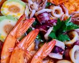 Foto langkah ke 4 dari resep Tom Yam Seafood.