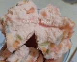 Foto langkah ke 5 dari resep Bolkus Mekar Air Kelapa.