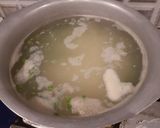 A picture of step 1 of White Rice with Green Peas🍚.