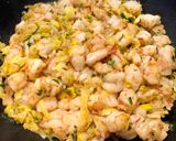 Foto del paso 10 de la receta: Quiche de gambones al pil pil con puerro y mozzarella