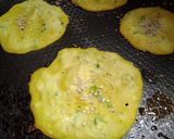 મગ ની દાળના ચીલા (Moong Dal Chila Recipe in Gujarati) રેસીપી સ્ટેપ3ફોટો