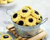 Foto langkah ke 6 dari resep Blueberry thumbprint with crumble.