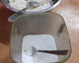 A picture of step 2 of Tomato onion rice for lunch.