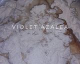 Foto langkah ke 5 dari resep Telur Geprek Sambal Matah Rawit Hijau Simple Ekspress ala Violet.
