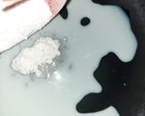 A picture of step 1 of Tricolour Peda.