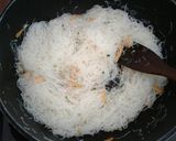 Foto langkah ke 2 dari resep Risol Bihun !.