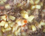 A picture of step 2 of Meat pie.