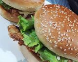 A picture of step 9 of Zinger burger.