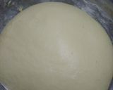 Foto langkah ke 3 dari resep Roti sosis kepang (caterpillar bun) ekonomis dan simple.