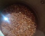 A picture of step 1 of Kidney beans veg.