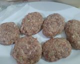 Foto langkah ke 1 dari resep Hamburg Steak homemade.
