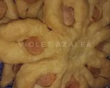 Foto langkah ke 13 dari resep Donat Bunga Sosis Gurih Renyah ala Violet Azalea.