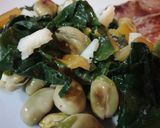 Foto del paso 3 de la receta Acelgas del huerto con habas tiernas, pistachos y queso