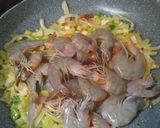 Foto langkah ke 3 dari resep Udang Saos Mentega.