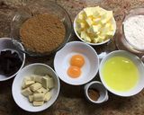Foto del paso 1 de la receta Lenguas de gato 🐈 bañadas en chocolate negro-blanco