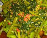 Foto langkah ke 6 dari resep Tumis kacang panjang dan kangkung.
