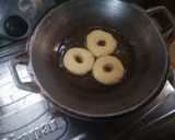Foto langkah ke 5 dari resep Donat kentang tanpa toping.