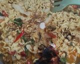 Foto langkah ke 7 dari resep Mie Dog-dog Indomie ala Jogja.