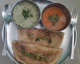 A picture of step 5 of Rava Dosa.