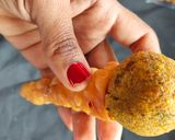 A picture of step 8 of 3 in 1 savoury cone.