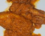 Foto del paso 5 de la receta: Alitas de pollo en salsa de tomate