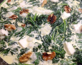 Foto del paso 4 de la receta: Espinacas al roquefort rápidas y ricas