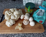 Foto del paso 1 de la receta: Paella integral de coliflor y bacalao en salazón