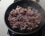 A picture of step 1 of Potato Bacon Soup.