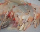 Foto langkah ke 3 dari resep Kerang Hijau, Udang Saos Padang.