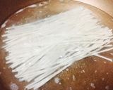 รูปขั้นตอนการทำที่ 1 ของ บะหมีขาวพะโล้滷味乾麵