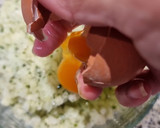 Foto del paso 1 de la receta: Pizza con base de coliflor
