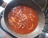 Foto del paso 2 de la receta: Espaldilla con cebollas