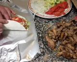 Foto del paso 9 de la receta: Shawarma de pollo estilo hindú (durum kebab)