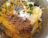 A picture of step 2 of Pumpkin pakoda.