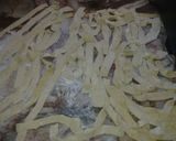 Foto del paso 3 de la receta: Fideos caseros de sémola y arvejas. Con pesto de arvejas