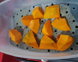 Foto langkah ke 1 dari resep Bua Loy (Kolak Candil Labu Kuning ala Thailand).