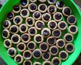 Foto langkah ke 4 dari resep Pie Imut "Coklat".