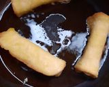 A picture of step 3 of French Toast Rollups.