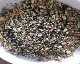 Hình bước làm 4 của món Muối mè đen rong biển
