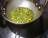 A picture of step 3 of Bhindi ka raita.