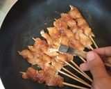 Foto langkah ke 3 dari resep Sate ayam panggang teflon.