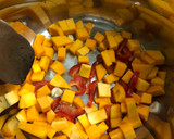 Foto del paso 2 de la receta: Guiso de verduras con zapallo y orejas de palo