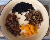 A picture of step 1 of Vanilla Fruit Cake.