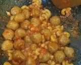 Foto langkah ke 3 dari resep Macaroni & Bakso pedas manis.