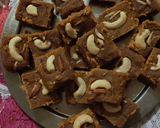A picture of step 5 of Coconut Besan Burfi.