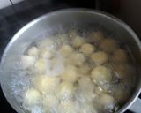 Foto del paso 1 de la receta: Churrasquitos de bondiola con repollitos de Bruselas!!! Almuerzo