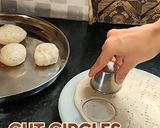 A picture of step 7 of Mathri recipe.