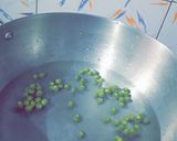 A picture of step 1 of Maggi Matar Masala🍜.